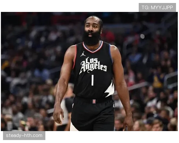 詹姆斯·哈登单打效率显著提升助篮网拉开比分差距